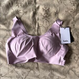 Knix LuxeLift Pullover Bra